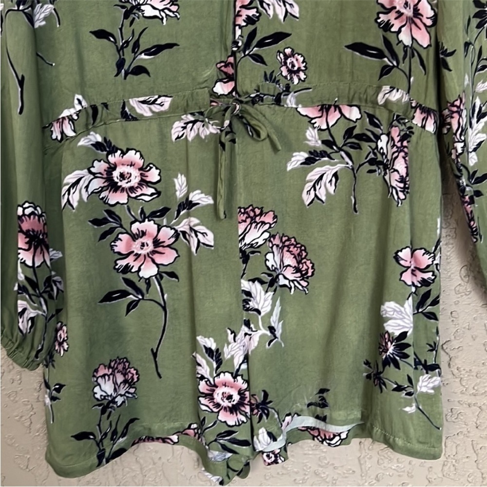 MINKPINK Floral Print V-Neck Long Sleeve Romper - Picture 6 of 14